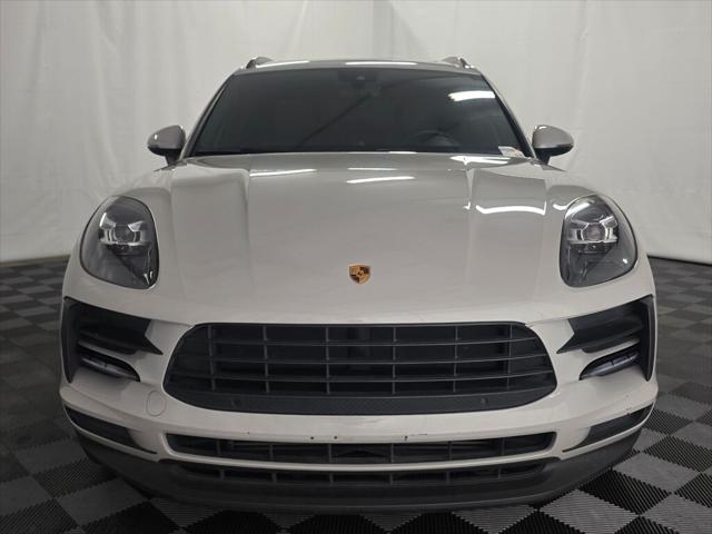 2021 Porsche Macan Unknown