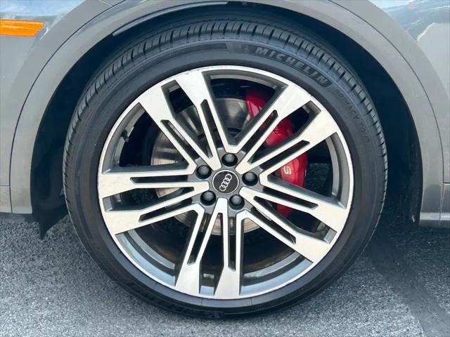 2018 Audi SQ5 3.0T Premium Plus