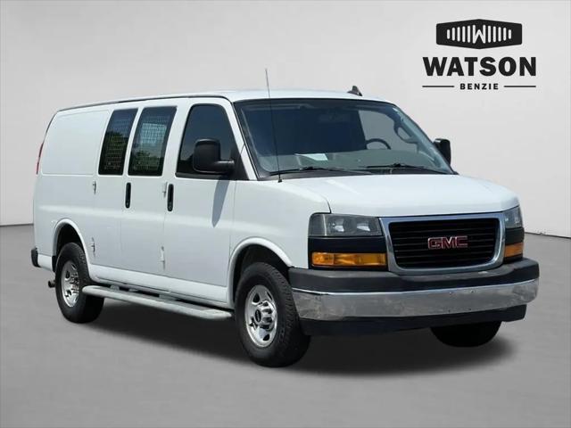 2020 GMC Savana Cargo RWD 2500 Regular Wheelbase Work Van for sale in Benzonia, MI