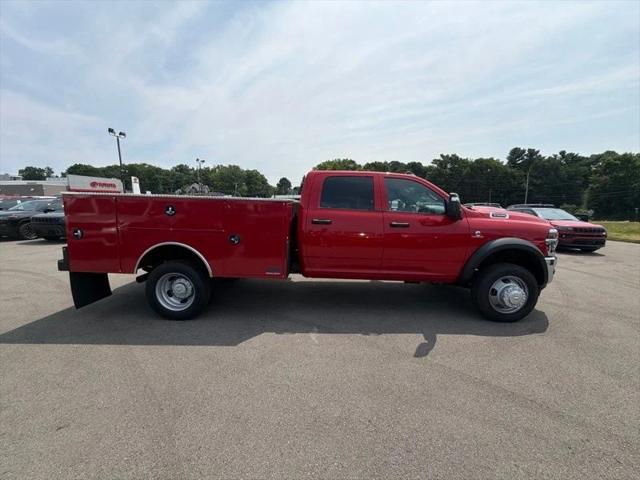 2026 RAM Ram 5500 Chassis Cab RAM 5500 TRADESMAN CHASSIS CREW CAB 4X4 60 CA