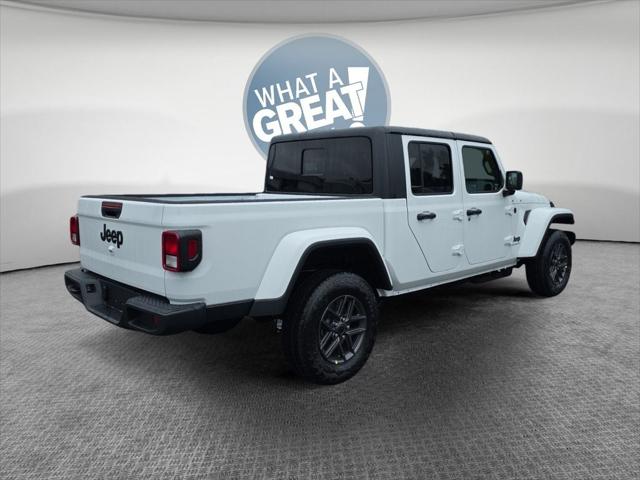 2026 Jeep Gladiator GLADIATOR SPORT S 4X4 2026 Jeep Gladiator GLADIATOR SPORT S 4X4