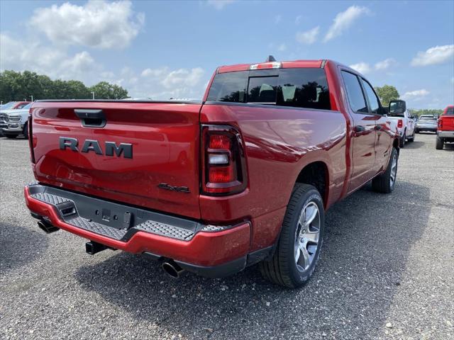 2026 RAM Ram 1500 RAM 1500 EXPRESS CREW CAB 4X4 64 BOX