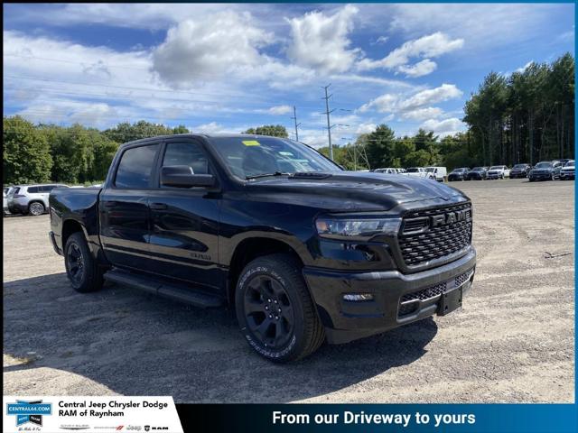 2026 RAM Ram 1500 RAM 1500 EXPRESS CREW CAB 4X4 57 BOX