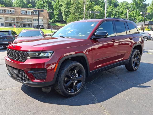 2023 Jeep Grand Cherokee Altitude 4x4