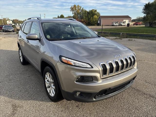 2018 Jeep Cherokee Latitude Plus 4x4 for sale in Wayland, MI