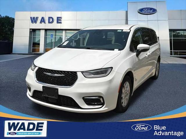 2023 Chrysler Pacifica Touring L for sale in Smyrna, GA
