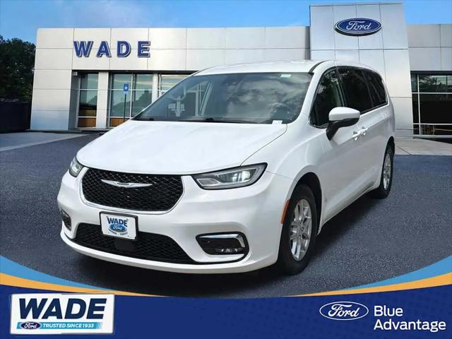 2023 Chrysler Pacifica Touring L for sale in Smyrna, GA