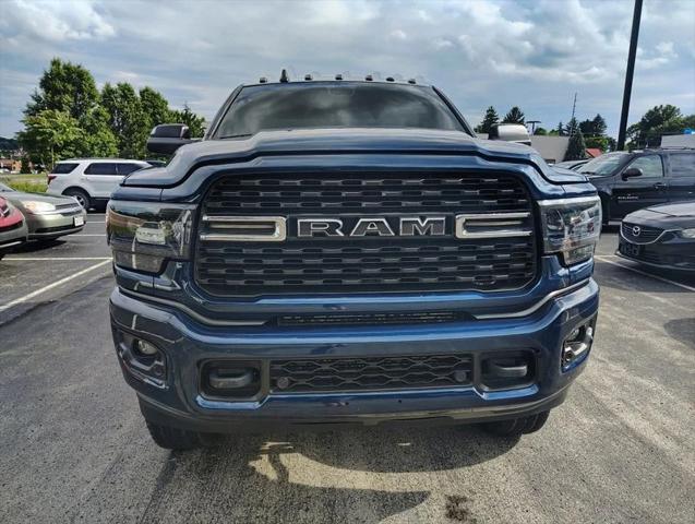 2022 RAM 3500 Big Horn Crew Cab 4x4 8 Box 2022 RAM 3500 Big Horn Crew Cab 4x4 8 Box