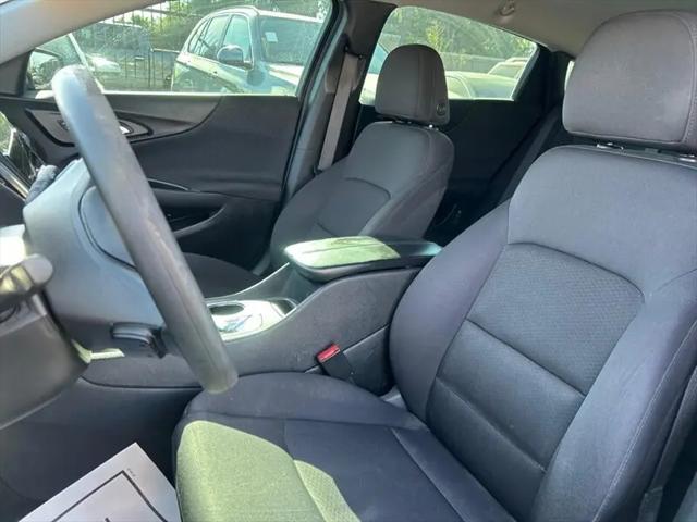 2021 Chevrolet Malibu FWD LT