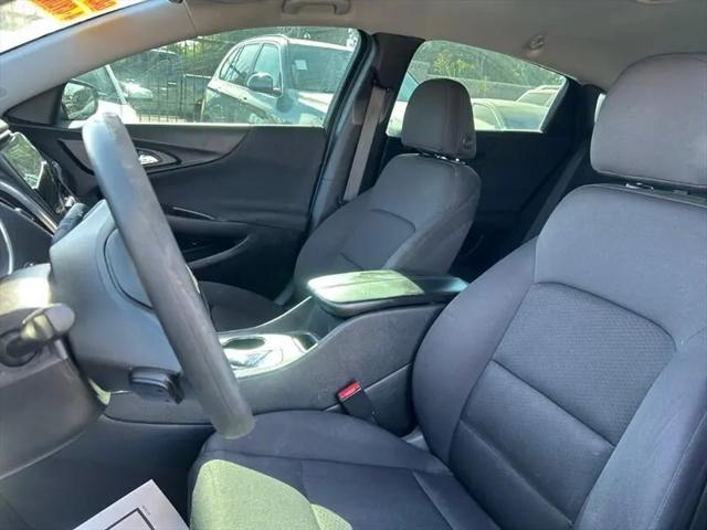 2021 Chevrolet Malibu FWD LT