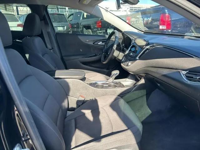 2021 Chevrolet Malibu FWD LT