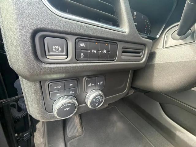 2024 GMC Yukon 4WD SLT