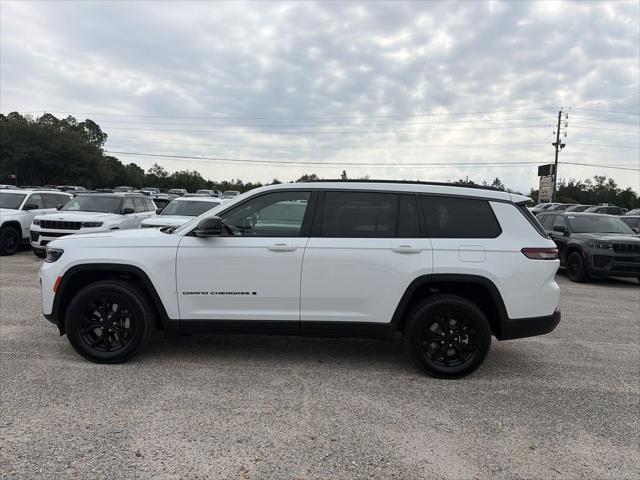2026 Jeep Grand Cherokee L GRAND CHEROKEE L LAREDO ALTITUDE 4X2
