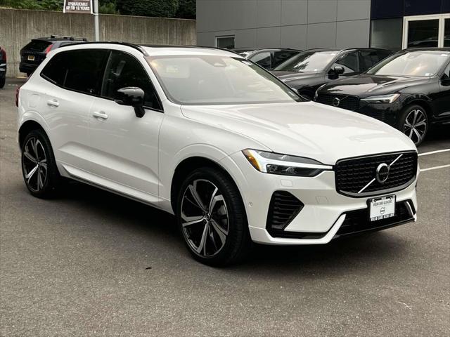 2024 Volvo XC60 Recharge T8 Ultimate Dark Theme for sale in Glen Cove, NY