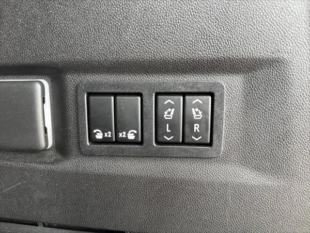2021 GMC Yukon 4WD AT4