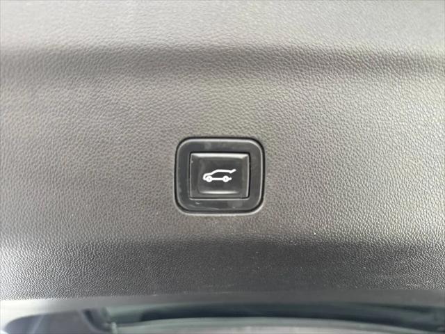 2021 GMC Yukon 4WD AT4