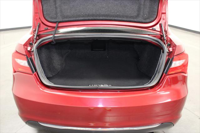 2013 Chrysler 200 Touring