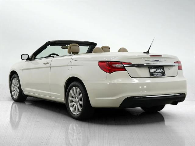 2011 Chrysler 200 Touring