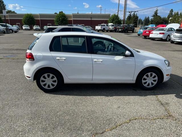 2012 Volkswagen Golf 2.5L 4-Door