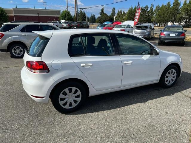 2012 Volkswagen Golf 2.5L 4-Door