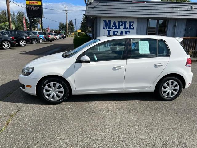 2012 Volkswagen Golf 2.5L 4-Door