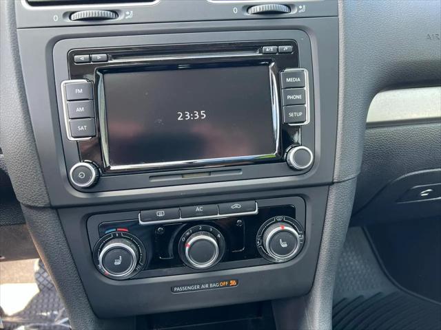 2012 Volkswagen Golf 2.5L 4-Door