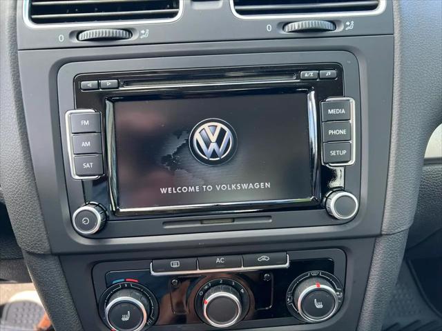 2012 Volkswagen Golf 2.5L 4-Door