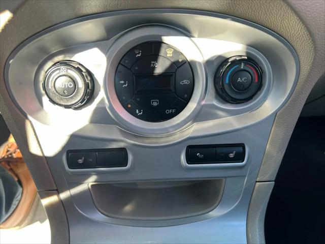 2016 Ford Fiesta SE
