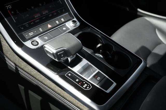 2025 Audi Q8 Premium Plus 55 TFSI quattro