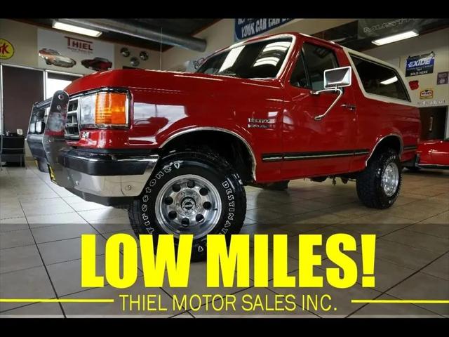 1989 Ford Bronco FULL-SIZE - XLT - 4X4 - LOW MILES! for sale in De Witt, IA