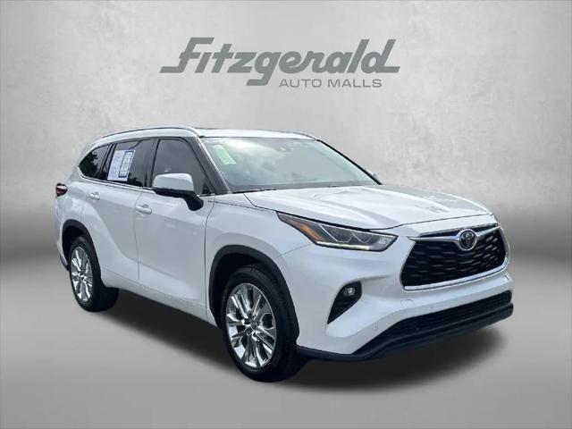 2021 Toyota Highlander Limited for sale in Chambersburg, PA