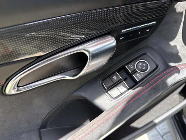 2018 Porsche 911 Targa 4 GTS