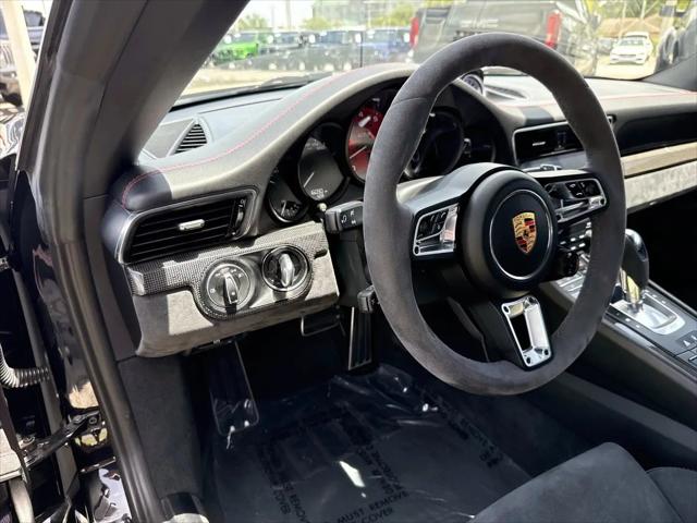2018 Porsche 911 Targa 4 GTS