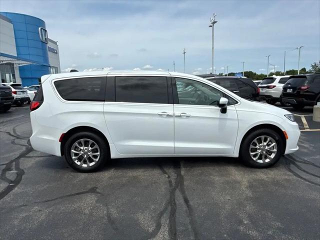 2023 Chrysler Pacifica Touring L AWD