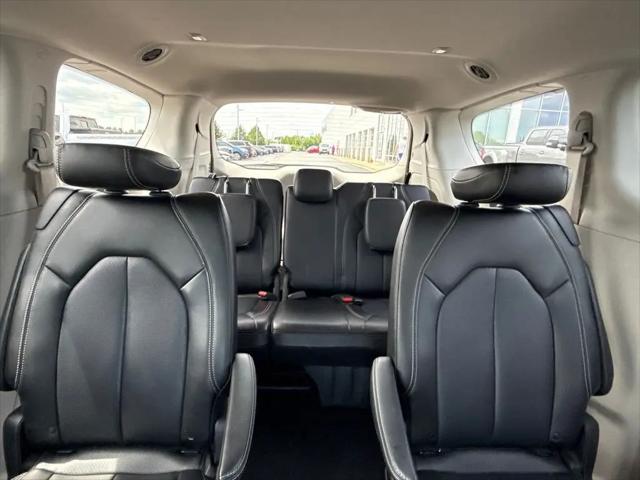 2023 Chrysler Pacifica Touring L AWD