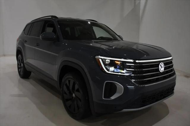2026 Volkswagen Atlas SE with Technology for sale in Urbana, IL