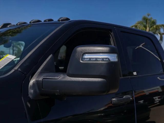 2026 Ram 3500 Tradesman Crew Cab 4x4 8 Box