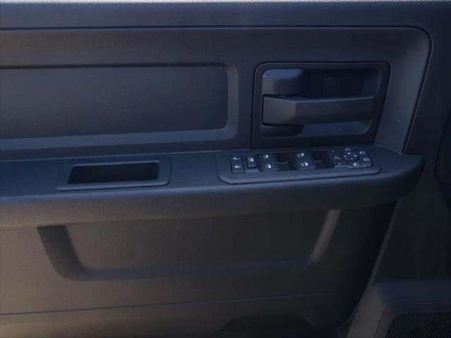 2026 Ram 3500 Tradesman Crew Cab 4x4 8 Box