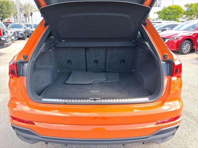 2025 Audi Q3 Premium 45 TFSI S line quattro Tiptronic