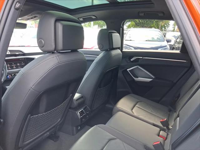 2025 Audi Q3 Premium 45 TFSI S line quattro Tiptronic