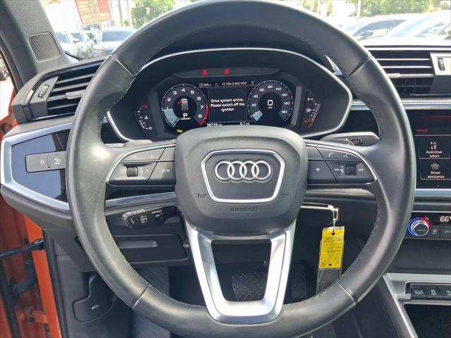2025 Audi Q3 Premium 45 TFSI S line quattro Tiptronic