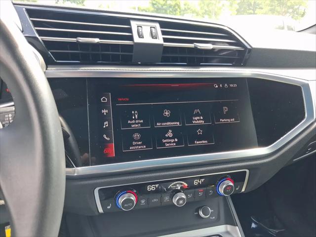 2025 Audi Q3 Premium 45 TFSI S line quattro Tiptronic