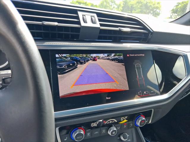 2025 Audi Q3 Premium 45 TFSI S line quattro Tiptronic