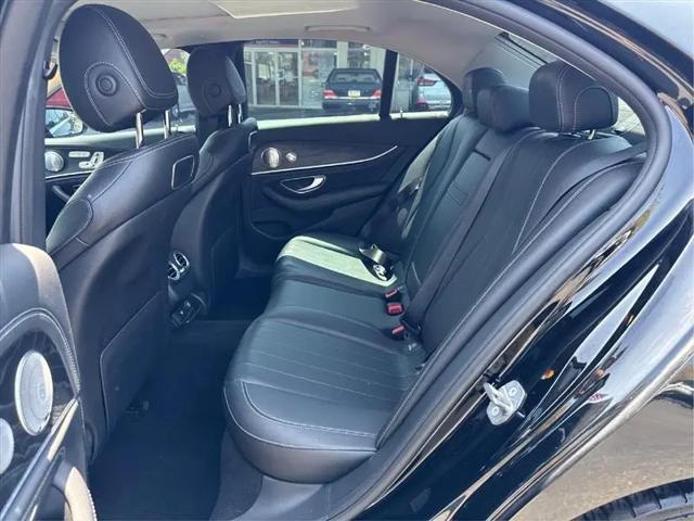 2018 Mercedes-Benz E-CLASS E 300 4MATIC