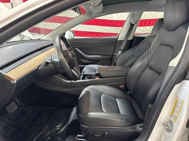 2019 Tesla Model 3 Mid Range