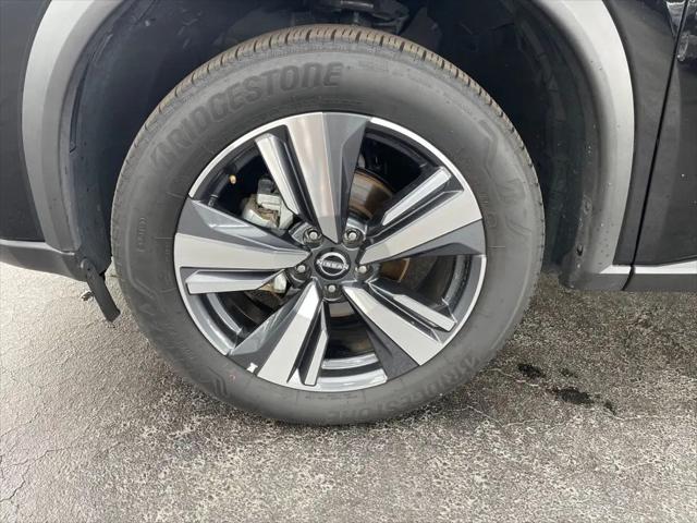 2026 Nissan Rogue SL
