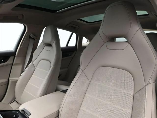 2026 Porsche Panamera 4