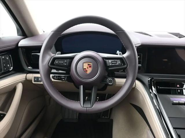 2026 Porsche Panamera 4
