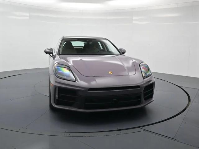 2026 Porsche Panamera 4