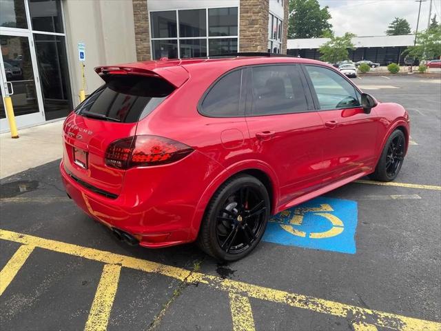 2013 Porsche Cayenne GTS